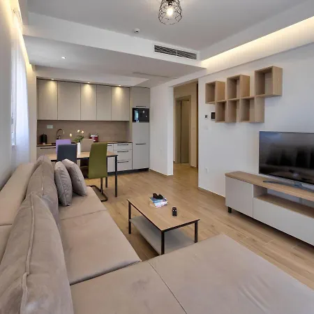 Apartments Amare Promajna Exterior photo